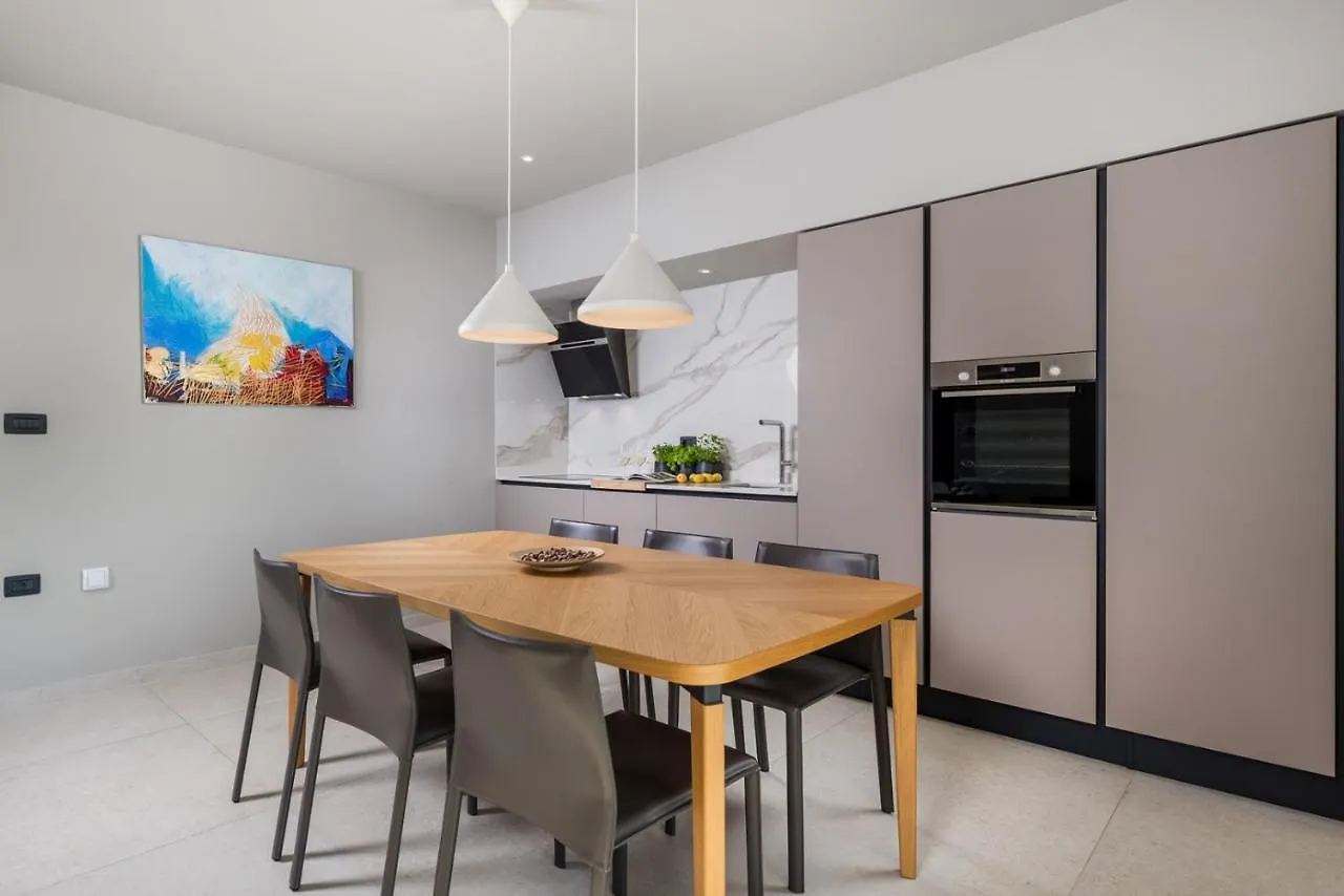 4R Royal Residence Rojnic In Rovinj 0*,  Croatia