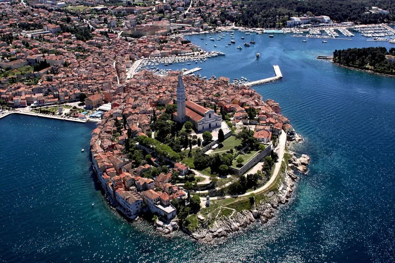 4R Royal Residence Rojnic In Rovinj 0*,  Croatia